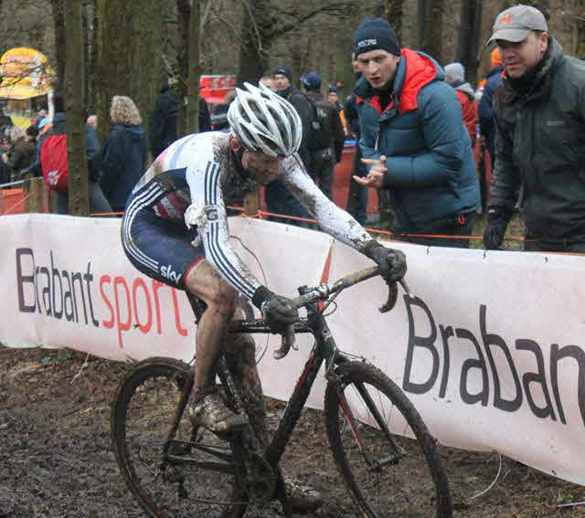 FE Sports student competes at the World Cyclo-cross Championships!